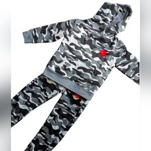 NBA Gray and Black Sweatpants Athletic Joggers NWOT